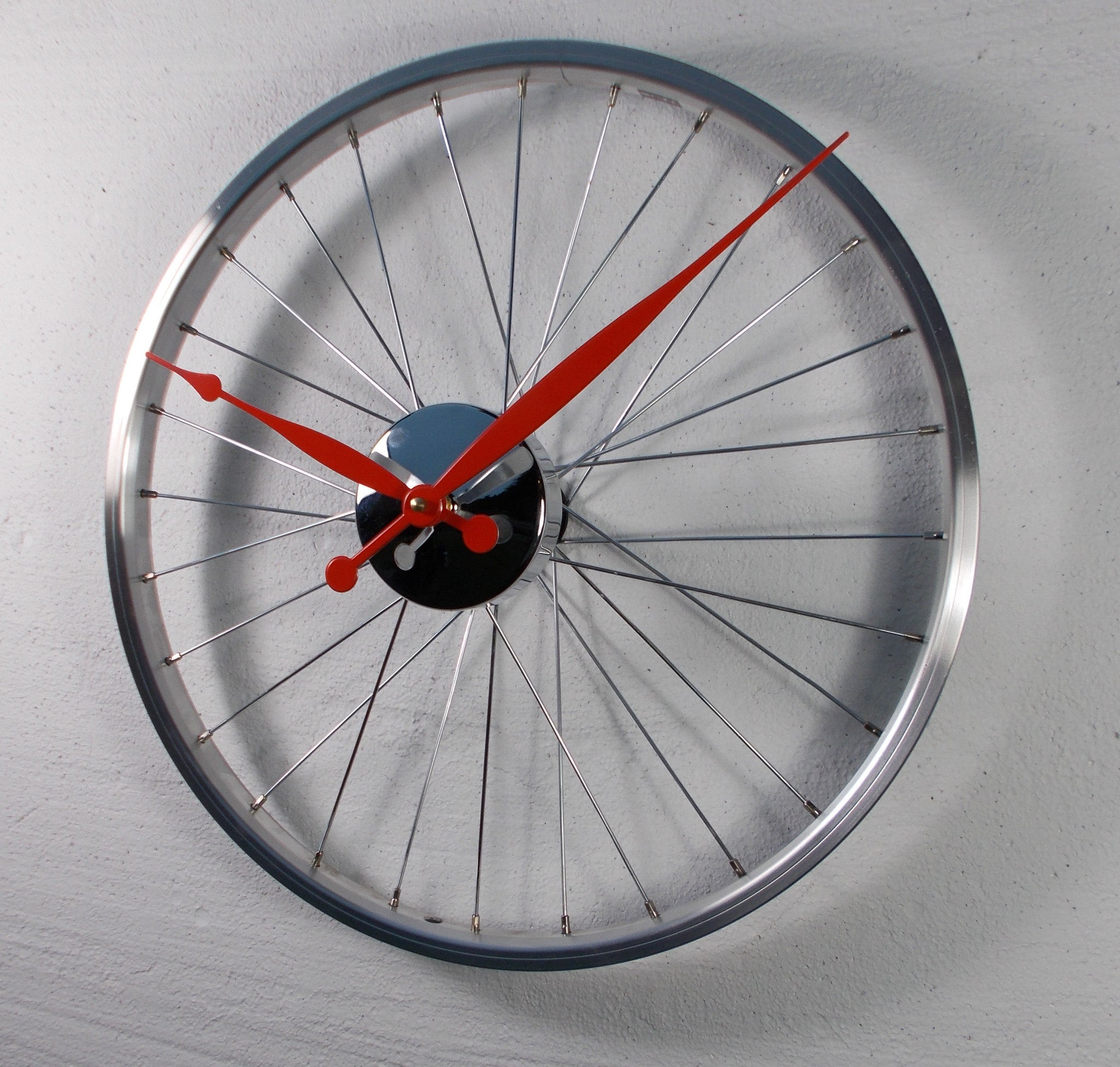 Bike wheel clock small Red