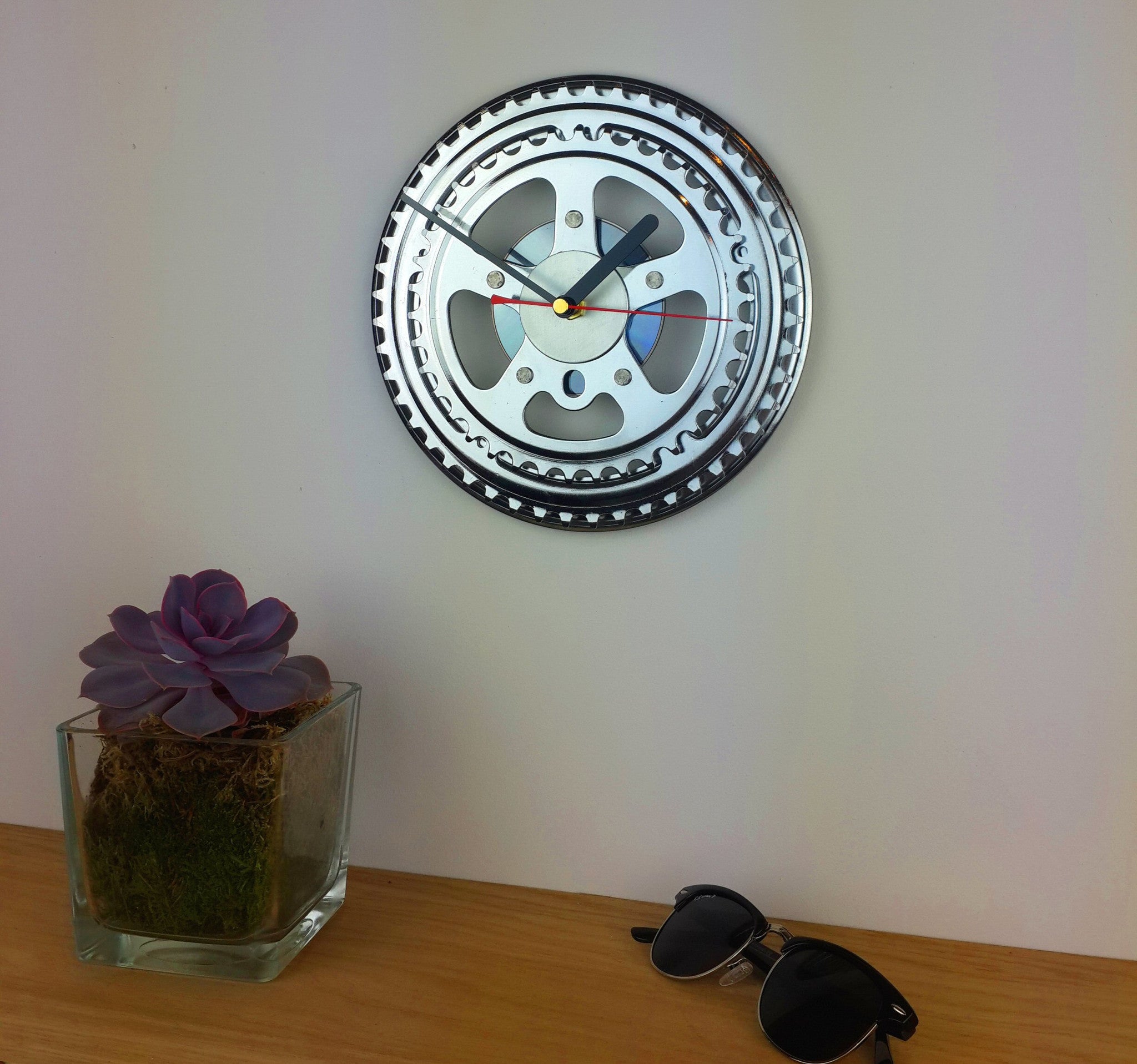 Silver Chainwheel Bicycle Clock