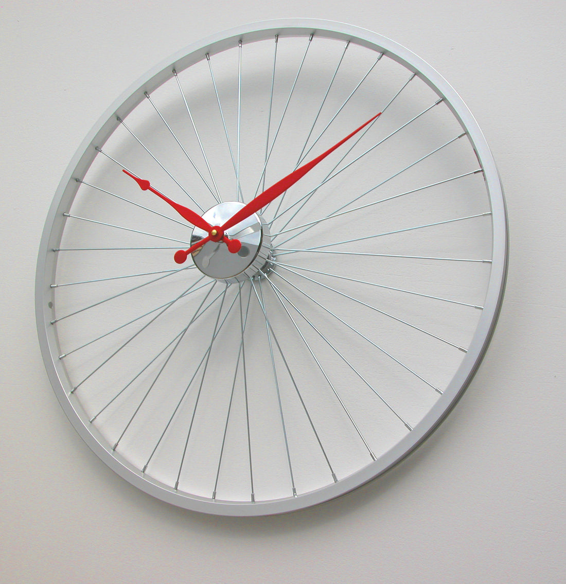 Bike wheel clock 23 inches Red Hands