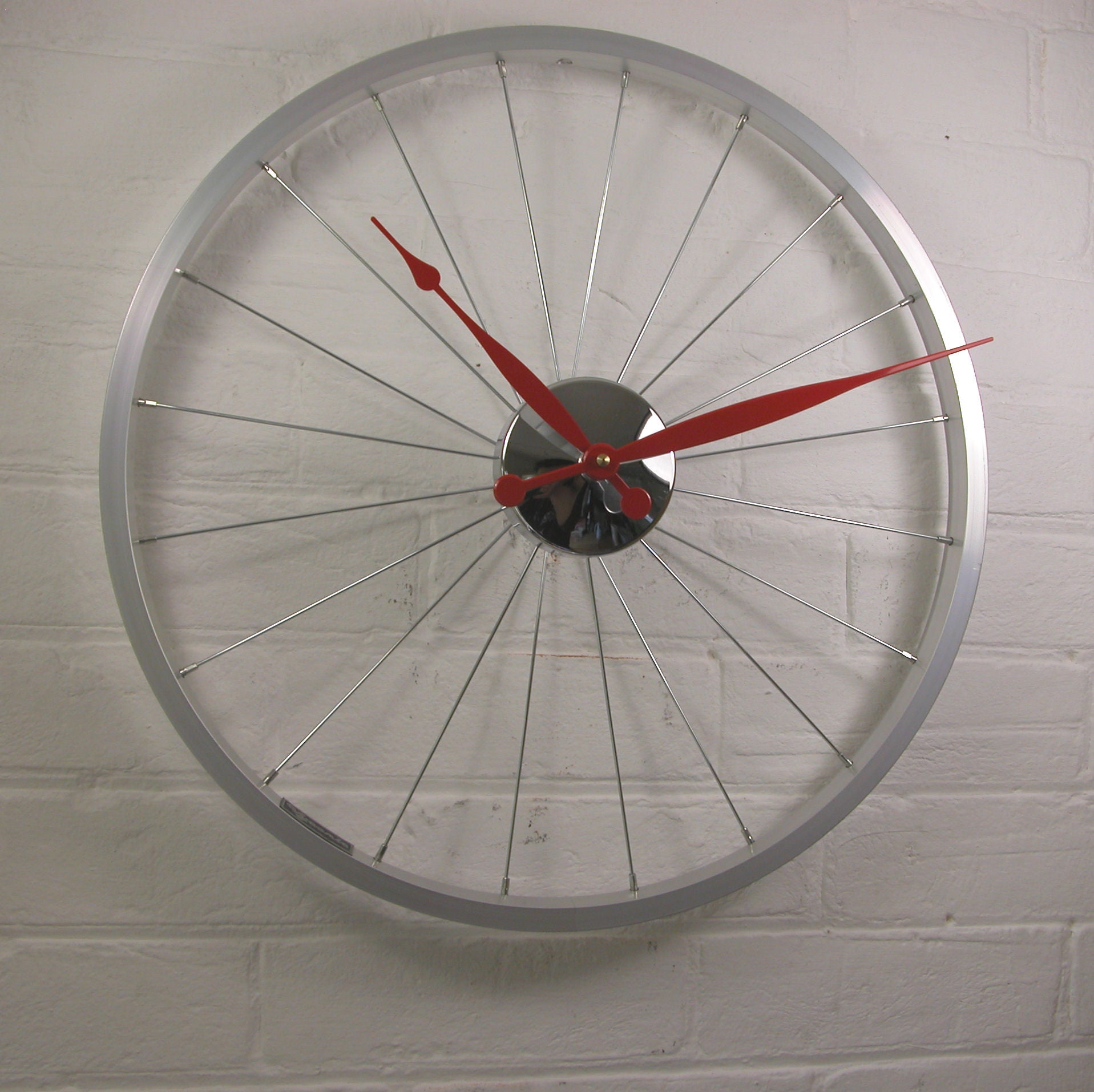 Bike wheel clock small Red